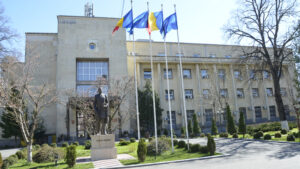 Misiunile diplomatice, în contact cu o mie de români din zona de conflict