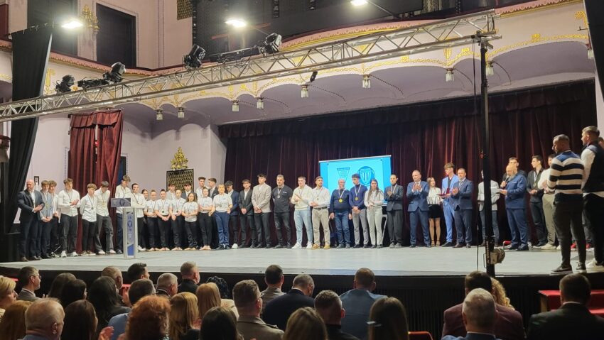 Sărbătoare pentru sportul şcolar târgumureşean