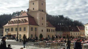 Se deschid terasele în Centrul Istoric al Braşovului