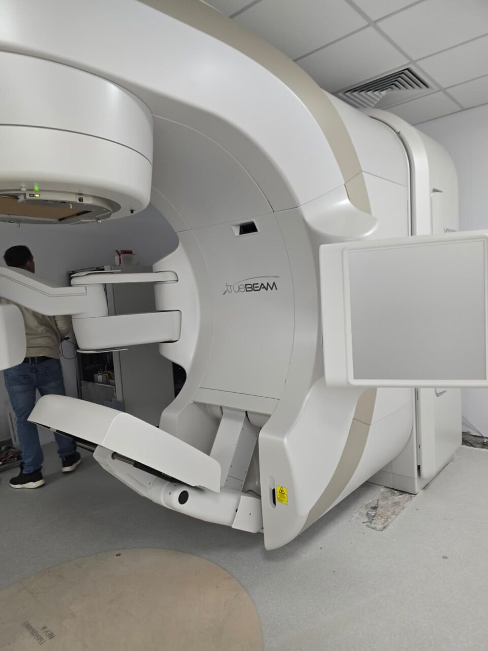 Echipamente de ultimă generație pentru Clinica de oncologie din Tg.Mureș