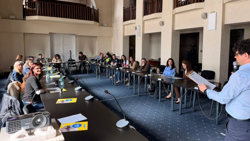 Proiecte de optimizare a traficului auto în proximitatea școlilor, prezentate la Târgu Mureș