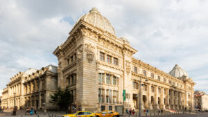 Muzeul Naţional de Istorie salută recuperarea Coifului de aur de la Coţofeneşti