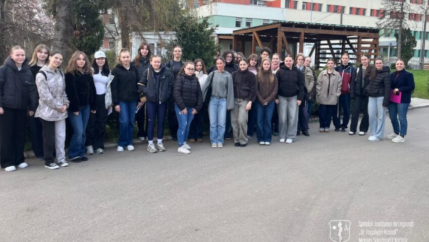 Aproape 160 de elevi au participat la programul ‘Shadow’, iniţiat de Spitalul Judeţean de Urgenţă Sfântu Gheorghe