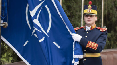 MAE: Apartenenţa României la NATO rămâne fundamentul securităţii naţionale