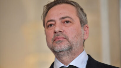 Motreanu: Guvernul are puteri depline şi după demisia miniştrilor PSD