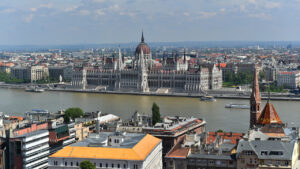 În Ungaria este, astăzi, ultima zi de campanie electorală