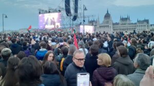 În Ungaria, partidul de opoziţie Tisza a câştigat alegerile parlamentare