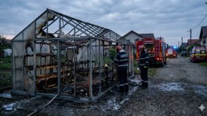 Explozie urmată de incendiu, în această dimineață în municipiul Târgu Mureș