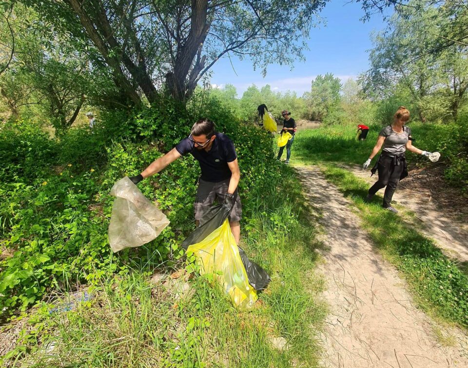 Sâmbătă, 18 aprilie, Radio Târgu Mureș organizează ediția a 10-a a evenimentului „Împreună curățăm”, o acțiune de ecologizare a malurilor râului Mureș