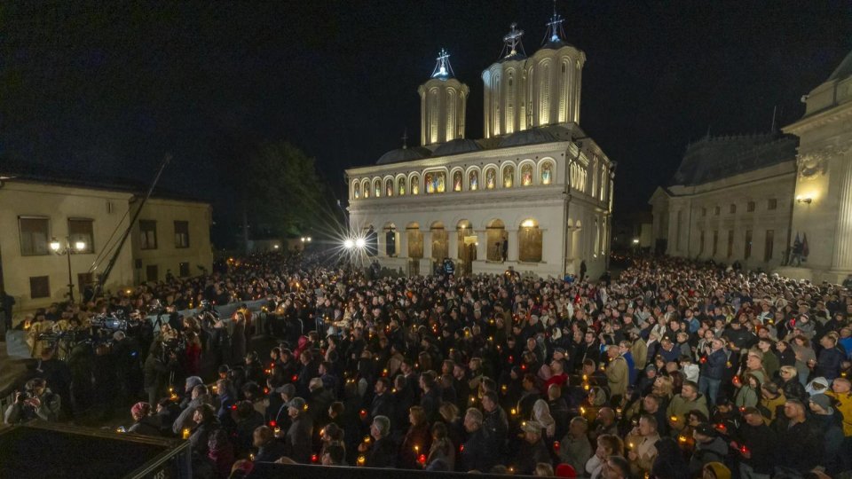 Astăzi este cea mai mare sărbătoare a creştinătăţii – Învierea Domnului
