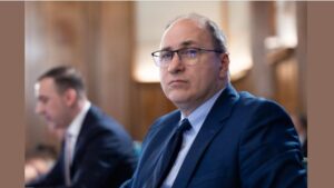 Ministrul Educaţiei, Mihai Dimian, anunţă că în luna martie au fost achitate de către minister tranşele diferenţelor salariale