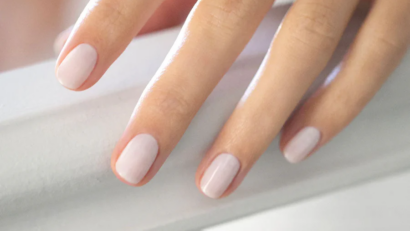 Infogadget, cu Raluca Creț | Un prototip inovator de lac de unghii care transformă unghia într-un instrument utilizabil pe ecranele tactile