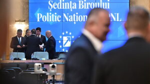 Bolojan: Vom iniţia discuţii cu grupurile USR, UDMR, minorităţi să clarificăm funcţionarea unui guvern minoritar