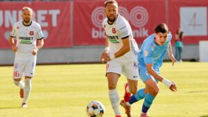 11 goluri în două jocuri de baraj pentru SuperLiga de fotbal