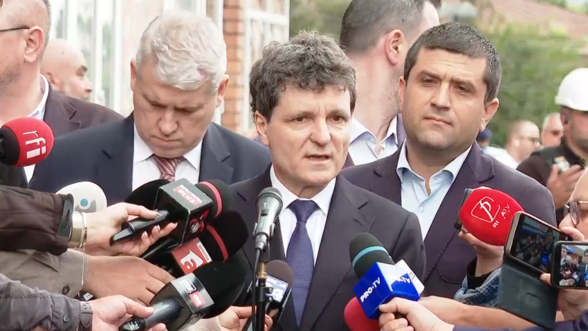 Preşedintele Nicuşor Dan se află la Galaţi unde i-a vizitat la spital pe cei doi răniți