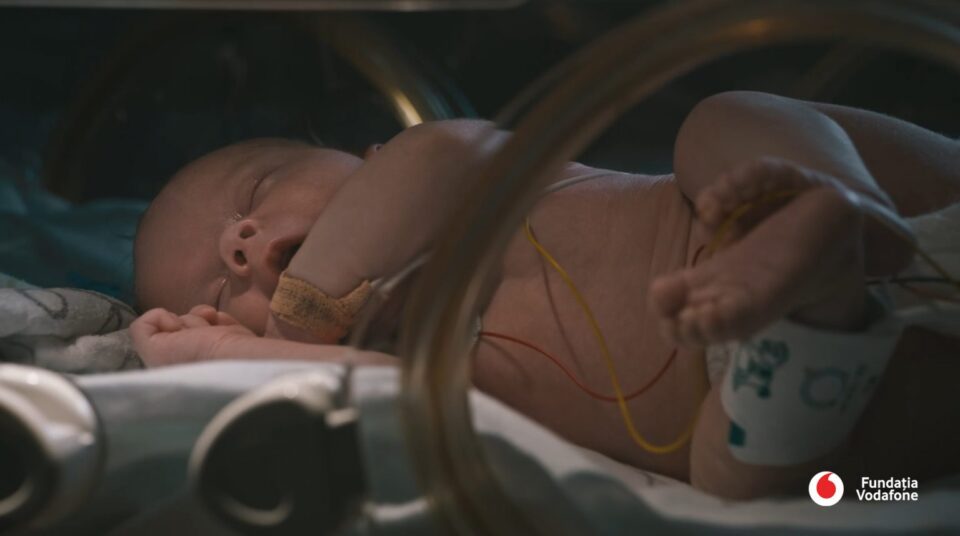 Spitalul Municipal Odorheiu Secuiesc primește aparatură neonatală