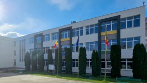Încep înscrierile pentru examenul de titularizare