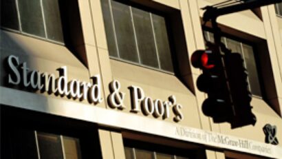Agenția de evaluare financiară Standard & Poor”s avertizează că ar putea retrograda rating-urile României