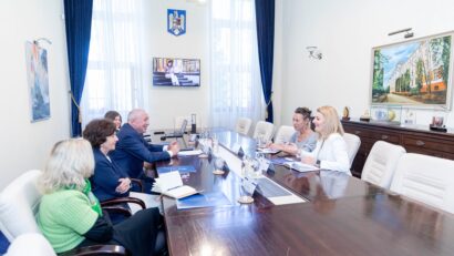 UMFST pregăteşte lansarea din toamnă a programului de Medicină în limba franceză