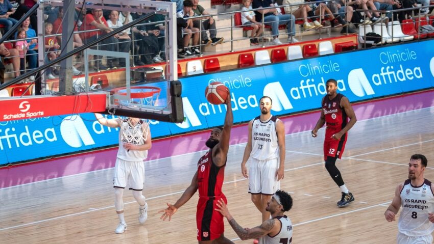 Dinamo a completat careul de aşi în Liga Naţională de baschet