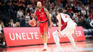 CSM Oradea, la un pas de o nouă finală la baschet