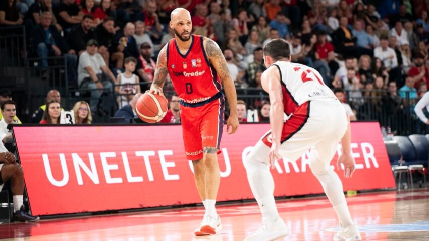 CSM Oradea, la un pas de o nouă finală la baschet