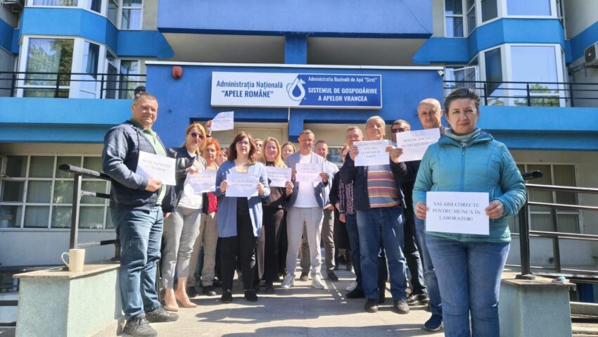 Vineri, a cincea zi de protest al sindicaliștilor de la Apele Române