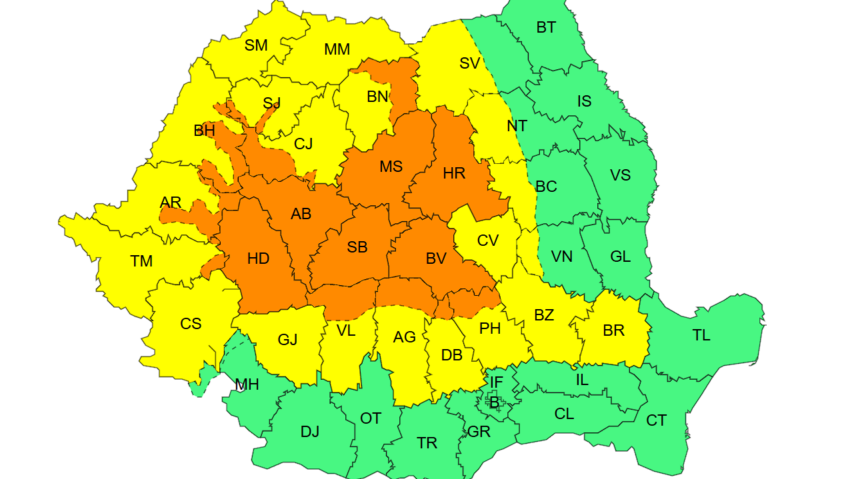Noi avertizări cod roșu de furtună, emise pentru localități din Mureș, Harghita și Brașov