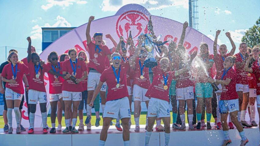 Fotbalistele dobrogene au cucerit Cupa României