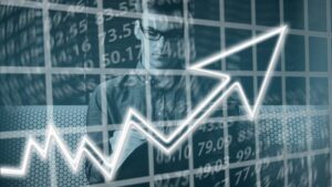 Covasna: Cifra de afaceri a firmelor a crescut cu 0,89% în 2025, dar numărul angajaţilor a scăzut cu circa 1.000