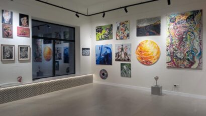 Prima galerie caritabilă de artă se deschide la Sibiu