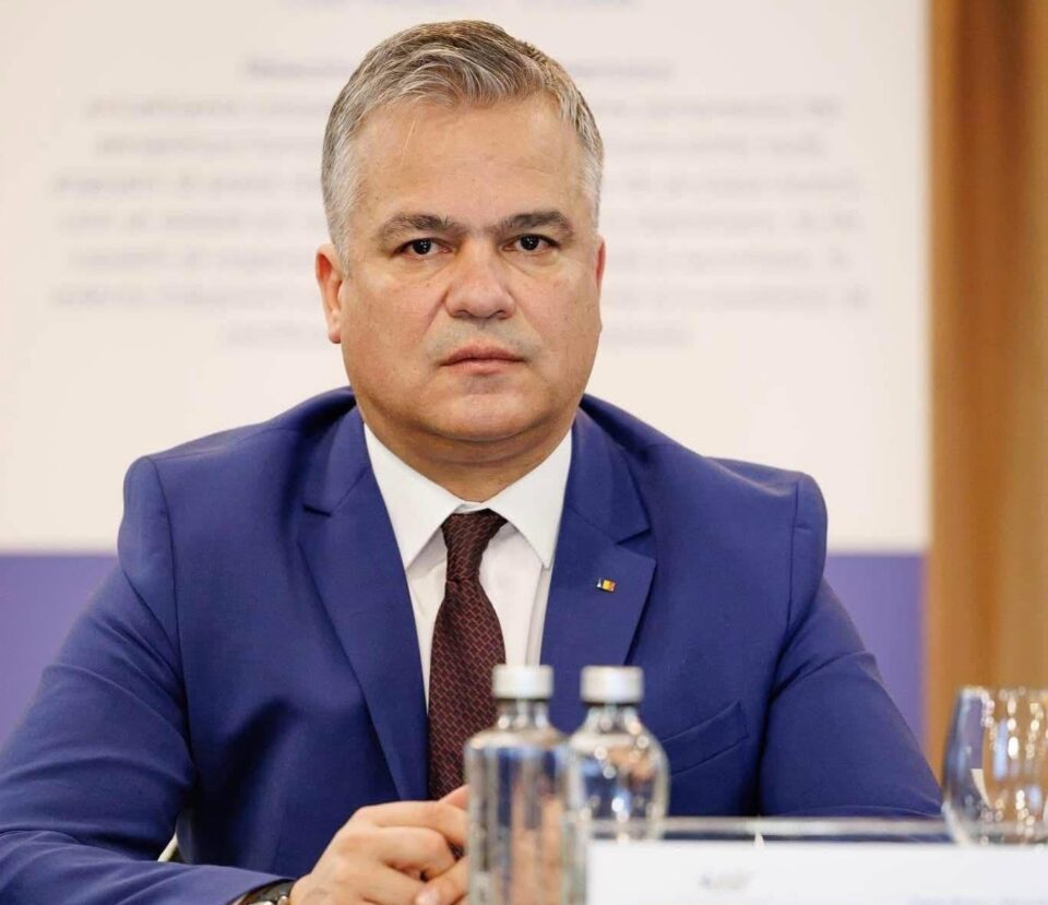 Reacții ale partidelor din Mureș la nominalizarea lui Adrian Veștea