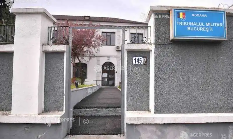 Coloneii Gheorghe Sebastian Cucoş, Cătălin Sindile şi Laureţiu Cazan au fost achitaţi în primă instanţă de Tribunalul Militar Bucureşti