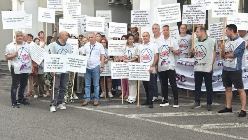 Finanțiștii continuă protestele