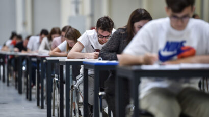 Examenul național de Bacalaureat începe astăzi cu probele de evaluare a competentelor