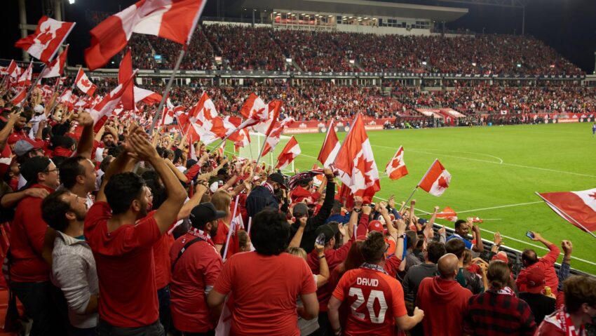 Primele jocuri din Canada şi SUA la Cupa Mondială