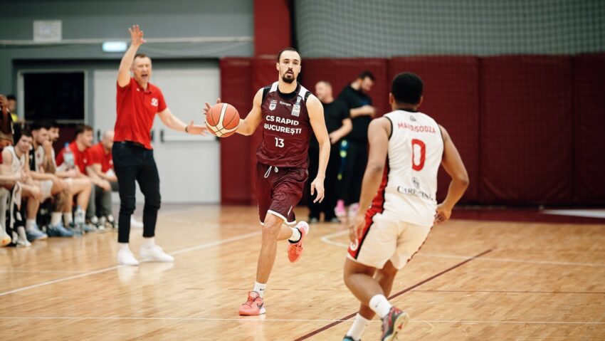 Baschetbalist canadian la CSM Târgu Mureş