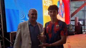 Ákos Csifó, de la CSM Mureşul, golgheterul Campionatului U18 de polo