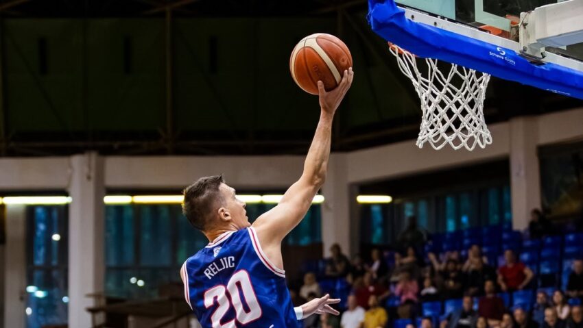 Sârbul Pavle Reljic s-a despărţit de CSM Târgu Mureş