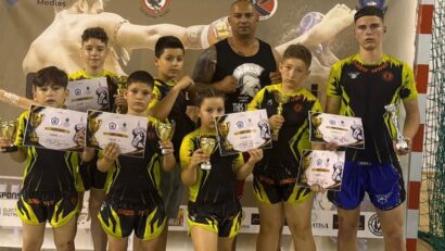 “Spartanii” mureşeni, 7 medalii la Cupa Mediaşului la kickboxing