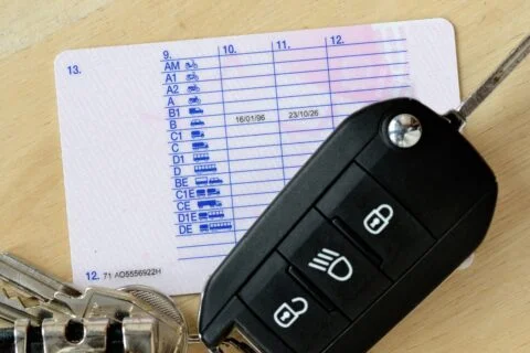 De la 1 iulie, examenele pentru redobândirea permisului auto se dau la serviciile de permise și înmatriculări