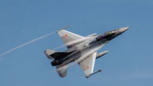 Tulcenii avertizați, prin mesaj RO-Alert, de riscul căderii unor obiecte din spațiul aerian