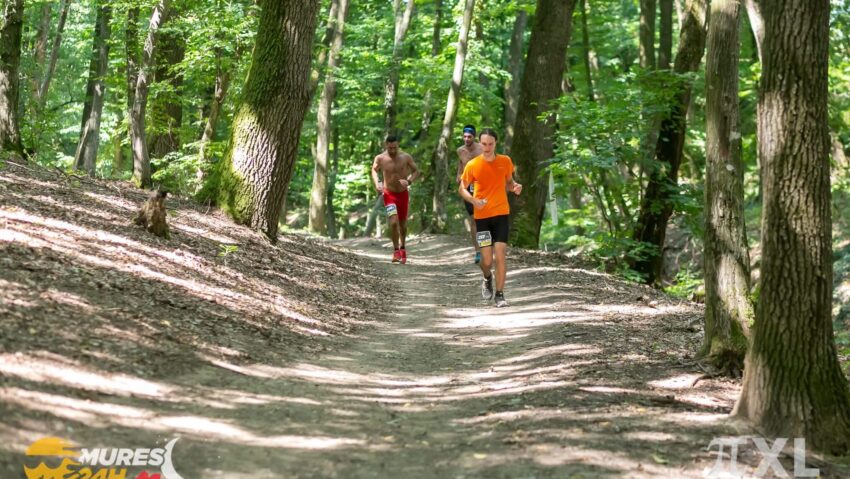 Cursă de alergare şi mountain bike de 24 de ore la Târgu Mureş