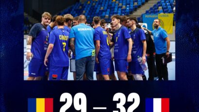 Tinerii handbaliști tricolori au pierdut amicalul cu Franța