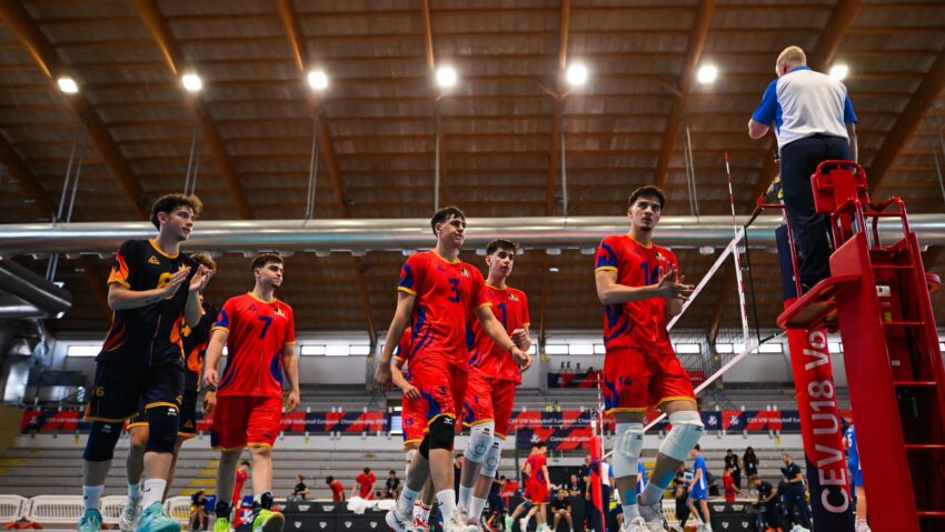 Voleibaliștii tricolori întâlnesc Franța, la EURO Under 18