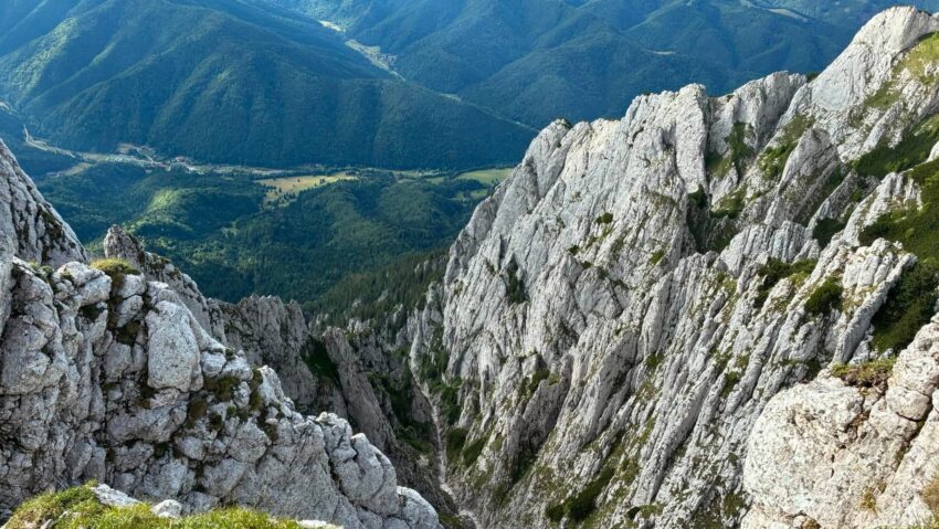 Turiști blocați în Masivul Piatra Craiului