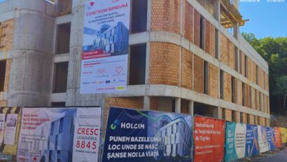 Noul Spital de Terapie Intensivă Neonatală din Tg. Mureș prinde contur, structura clădirii fiind ridicată