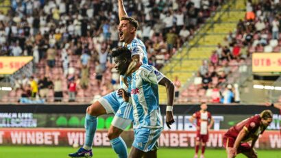 CFR Cluj a… deraiat la Hunedoara