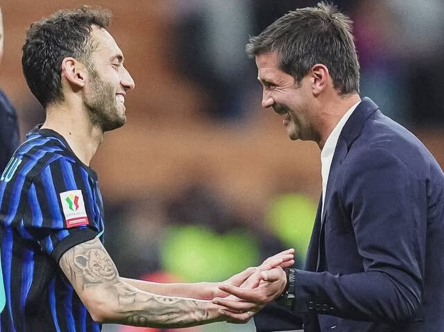 Afaceri Inter(ne): Çalhanoğlu despre Chivu