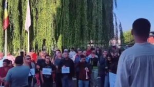 Un nou protest la Carfil Brașov